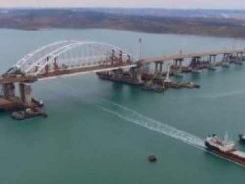 Украина вернется в Керченский пролив и будет присутствовать в Азове: Полторак назвал условие