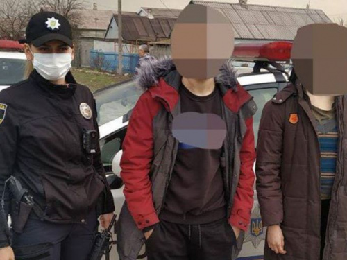 В Мариуполе подросток оставил предсмертную записку. Его нашли с признаками наркотического опьянения (ФОТО)
