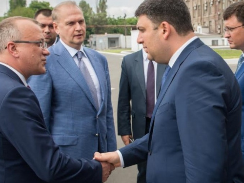 Мариупольские металлурги представили Владимиру Гройсману экологическую программу на $318 млн (ФОТО)
