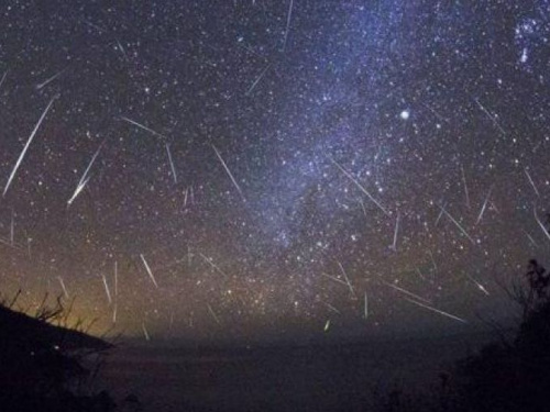 Мариупольцы увидят метеоритный дождь