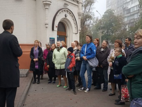 Мариупольцам с нарушением слуха показали город на автобусной экскурсии (ФОТО+ВИДЕО)