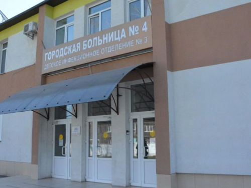 В больнице, где оборудовали боксы для маленьких мариупольцев с COVID-19, провели систему кислорода (ФОТО)