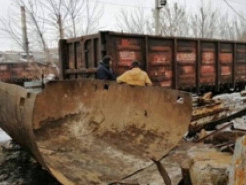 В Донецкой области в незаконный пункт приема металлолома сдали четыре снаряда (ФОТО)