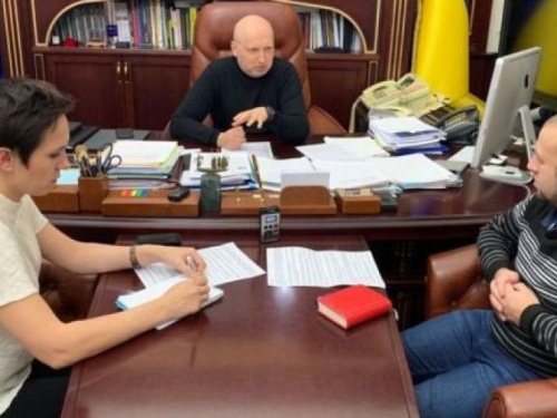 Украина планирует новый поход кораблей в Мариуполь