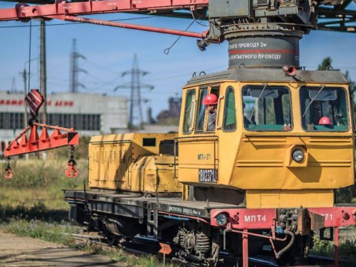 «Азовсталь» повышает безопасность ремонтов ж/д путей (ФОТО)