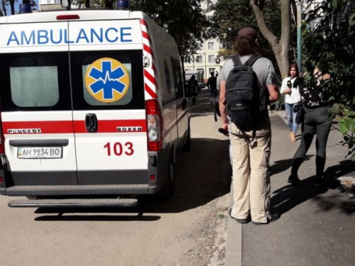 Полиция Мариуполя назвала приметы подозреваемого в убийстве Джумаева (ФОТО)