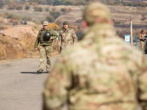 В Минске не смогли договориться о разведении войск в Донбассе