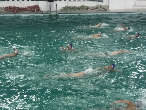 Чемпионат по водному поло в Мариуполе