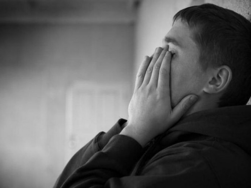«Ввязывался в неприятности»: в Мариуполе проблемного подростка отправили в детский центр