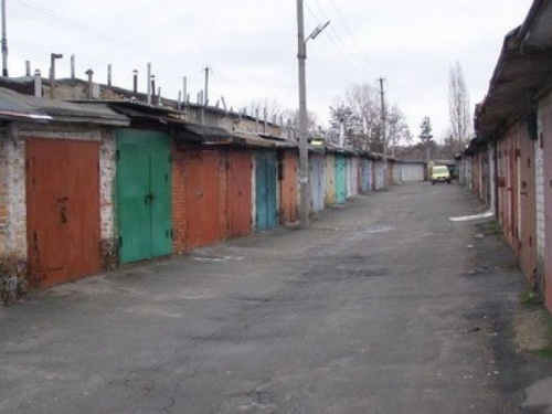 Где разместить гаражи: в Мариуполе проблемный вопрос вынесут на обсуждение