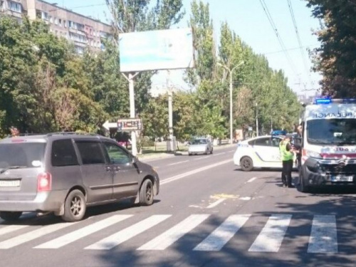 В Мариуполе на пешеходном переходе сбили пенсионерку (ФОТО)