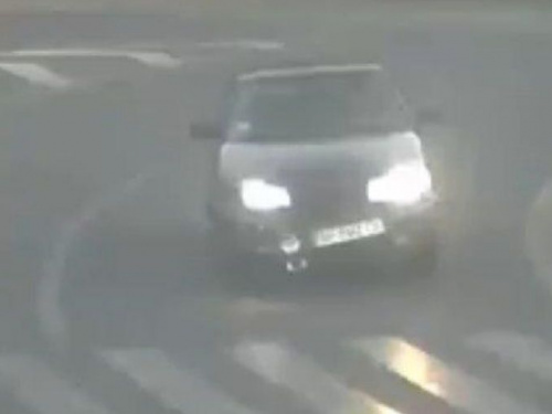 Мариупольцев просят помочь разыскать виновника ДТП (ВИДЕО)