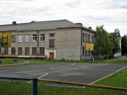 Стало известно, на что потратят 100 тысяч гривен победители «Школы Николая Сталеварова» в Мариуполе