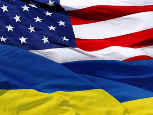 Делегация из США посетила Мариуполь, чтобы узнать настроения прифронтовых территорий