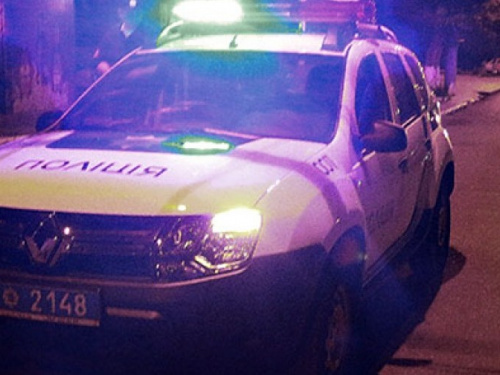 Мариуполец с тремя судимостями избил девушку-полицейского