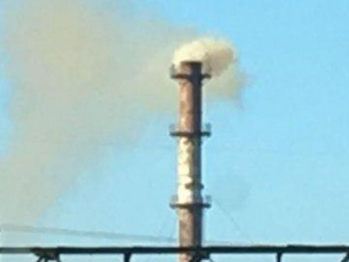 Суд идёт: «Азовэлектросталь» выбрасывает нефильтрованные выхлопы на мариупольцев, игнорируя госинспекторов (ФОТО+ВИДЕО)