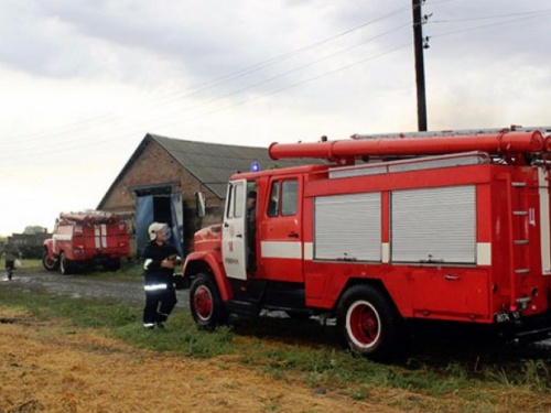 На Донетчине мужчина обгорел, когда пытался потушить пожар