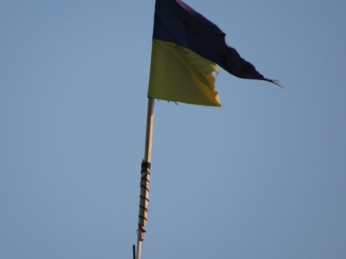 Над Мариуполем разорван флаг Украины (ФОТОФАКТ)