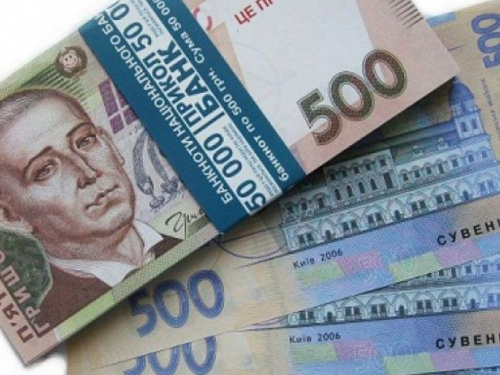 Пожилой мариупольчанке выплатили часть пенсии сувенирными купюрами