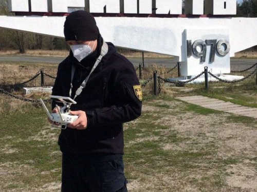 Спасатели Донетчины провели аэроразведку над горящей Чернобыльской зоной (ФОТО)