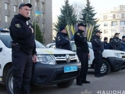 В выходные на улицы Мариуполя выйдут более 200 полицейских (ФОТО)
