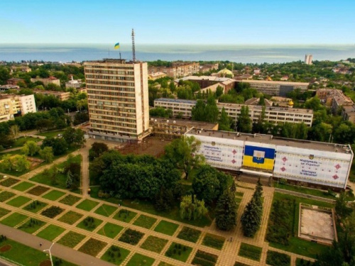 Почти половина мариупольцев чувствует себя в безопасности (ИНФОГРАФИКА)