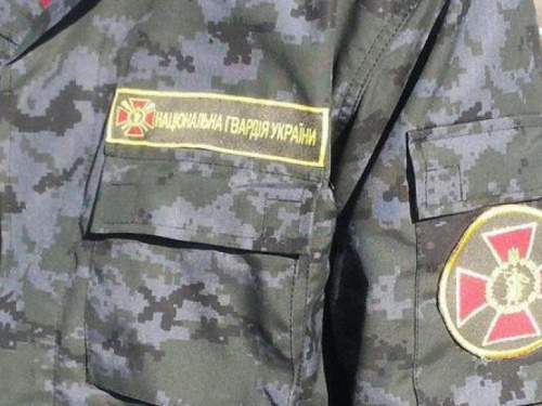 Подозреваемый в  резонансном убийстве возле ночного клуба в Мариуполе  боец НГУ  сдался полиции