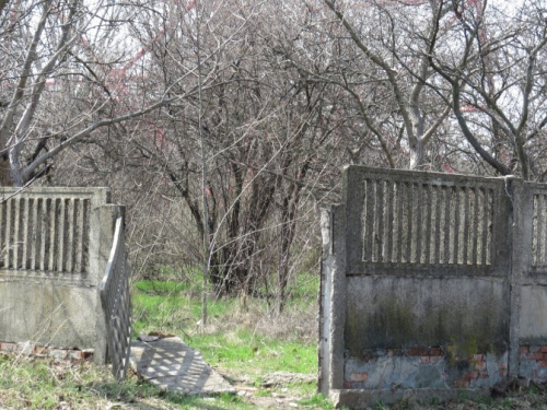   Телевышка, пережившая теракт в Мариуполе, осталась без защиты (ФОТОФАКТ)
