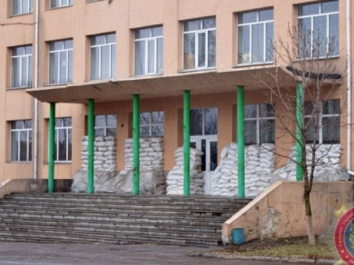 Прифронтовые города Донецкой области из-за блокады боятся остаться без продуктов