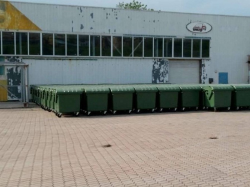 В Мариуполе установят еще 1000 евроконтейнеров (ФОТО)