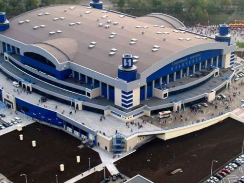 Мариуполь опередил столицу: киевляне оценили мощь СК «Ильичевец» и урбанистику (ФОТО)