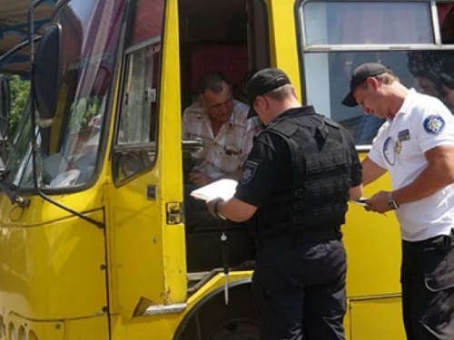 На Донетчине водители автобусов совершили 39 нарушений ПДД за двое суток (ФОТО)