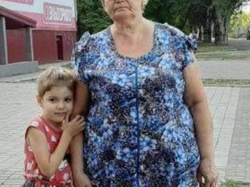 С миру по нитке: неравнодушные мариупольцы помогли семье погорельцев (ФОТО)