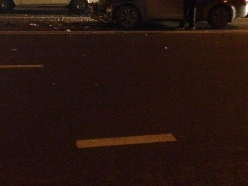 В Мариуполе военный автомобиль попал в аварию (ФОТО)