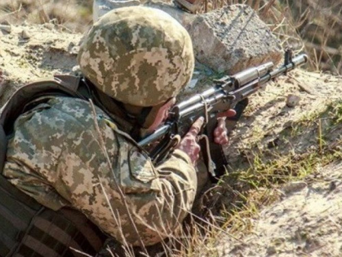 Вблизи Мариуполя боевики открыли огонь из гранатометов и пулеметов