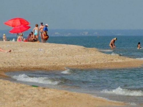 Спасатели «наводят порядки» на дне Азовского моря под Мариуполем (ВИДЕО)