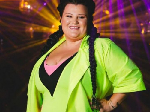 Звезда украинского рэпа «пышка-пушка» Alyona Alyona выступит на MRPL City Festival