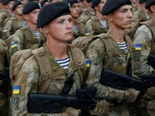 Военная техника и рок-группы: мариупольцы отметят День пехоты (ФОТО)