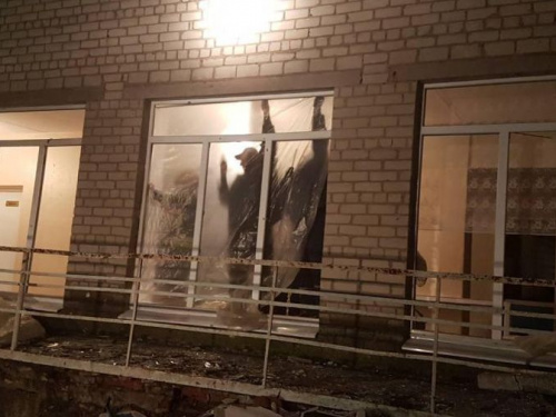 В Новолуганске после обстрела выявили десятки элементов РСЗО 