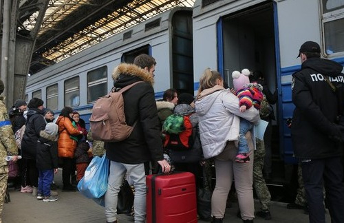 ВПО стали офіційними жителями громад: важливі зміни для переселенців