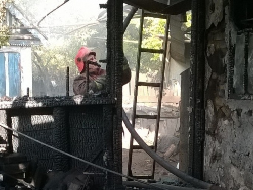 В Мариуполе при пожаре погибла пожилая женщина