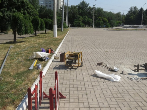 В Мариуполе станет на один флаг больше (ФОТО)