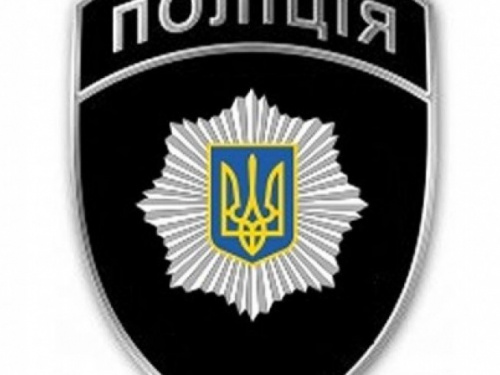 В Мариуполе водитель на пешеходном переходе сбил 15-летнюю школьницу и уехал