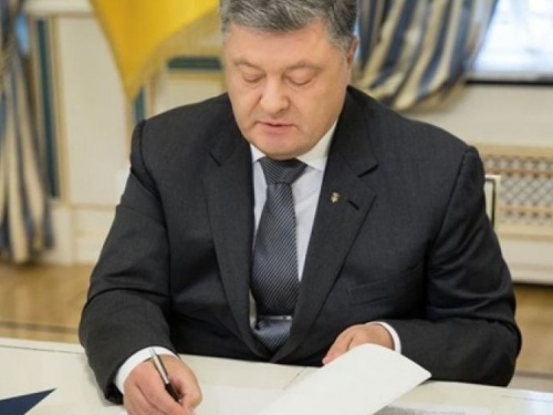Участникам АТО в Донбассе Президент подписал амнистию (ВИДЕО)