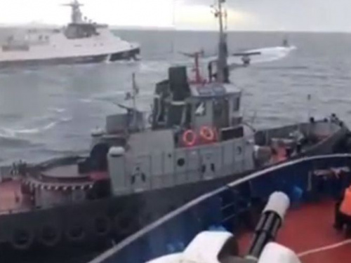  Сегодня заканчивается срок военного положения, введенного из-за захвата РФ катеров, двигавшихся в Мариуполь