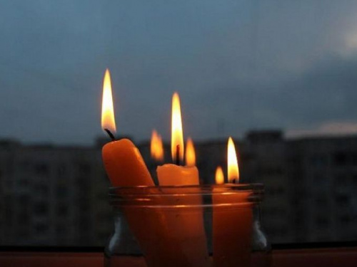 Накануне зимы мариупольчанка-инвалид осталась без света и газа