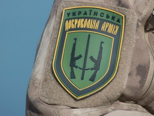 Выходцы из «Правого сектора», находящиеся на передовой под Мариуполем, объявили мобилизацию