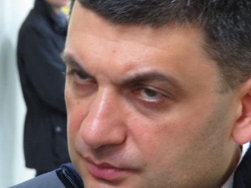 Гройсман в Мариуполе: о «Воде Донбасса», цене на газ и как делить деньги на дорогу в Запорожье