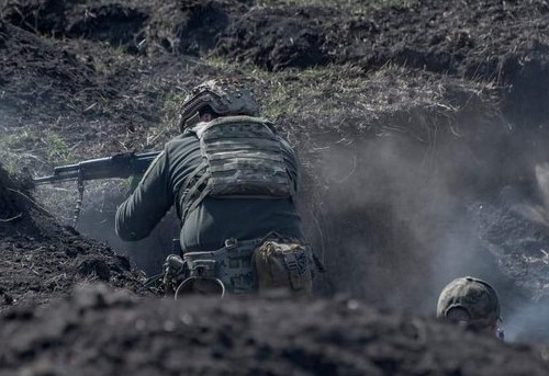 Ворог лізе з трьох напрямків до Покровська: де тепер проходять бої - подробиці