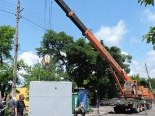 Порядка 200 киосков в Мариуполе не соответствуют комплексной схеме (ФОТО)